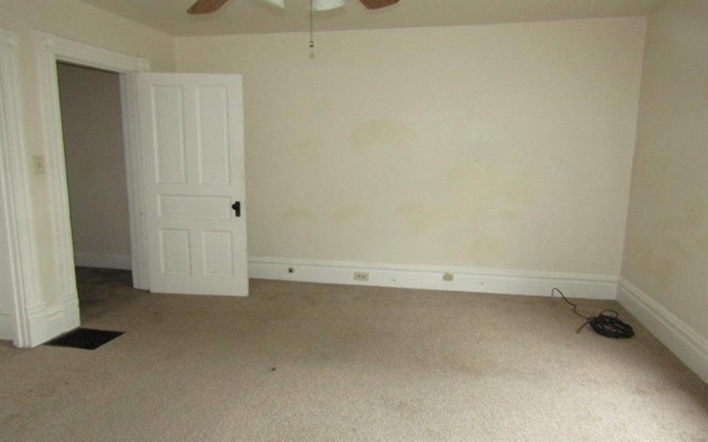 223 2nd St, Jeannette, 15644, 2 Bedrooms Bedrooms, 5 Rooms Rooms,1.1 BathroomsBathrooms,Residential,For Sale,2nd St,1764307