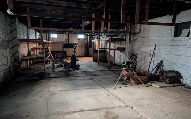 712 Magee Avenue and 8th Street, Jeannette, 15644, ,Commercial-industrial-business,For Sale,Magee Avenue and 8th Street,1764308