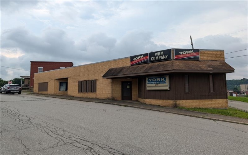 712 Magee Avenue and 8th Street, Jeannette, 15644, ,Commercial-industrial-business,For Sale,Magee Avenue and 8th Street,1764308