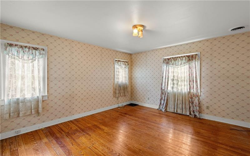 201 Dewey Ave, Washington, 15301, 3 Bedrooms Bedrooms, ,3.1 BathroomsBathrooms,Residential,For Sale,Dewey Ave,1764386
