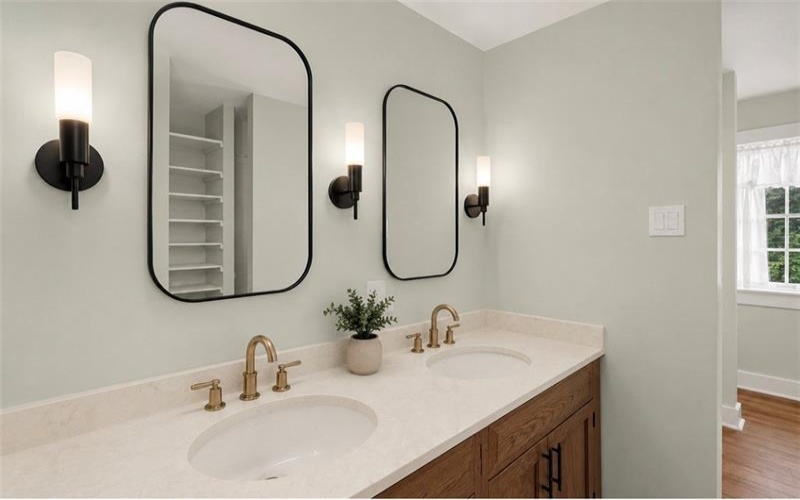 201 Dewey Ave, Washington, 15301, 3 Bedrooms Bedrooms, ,3.1 BathroomsBathrooms,Residential,For Sale,Dewey Ave,1764386