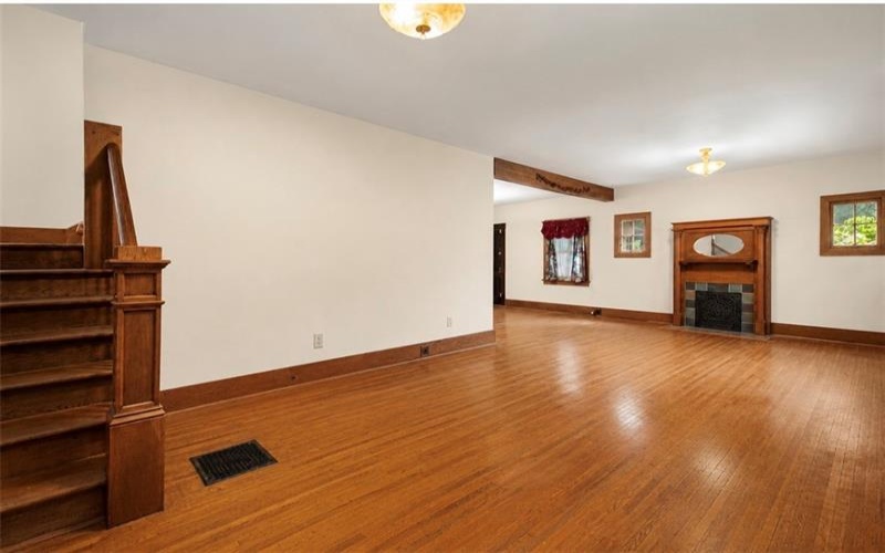 201 Dewey Ave, Washington, 15301, 3 Bedrooms Bedrooms, ,3.1 BathroomsBathrooms,Residential,For Sale,Dewey Ave,1764386