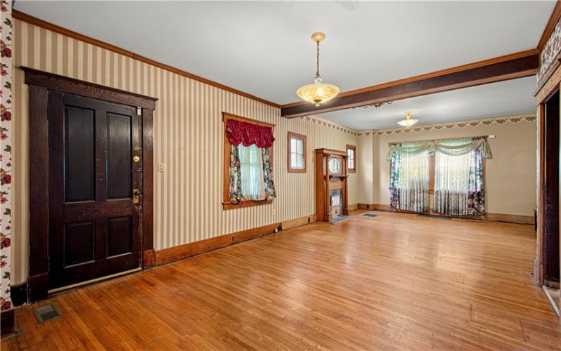 201 Dewey Ave, Washington, 15301, 3 Bedrooms Bedrooms, ,3.1 BathroomsBathrooms,Residential,For Sale,Dewey Ave,1764386