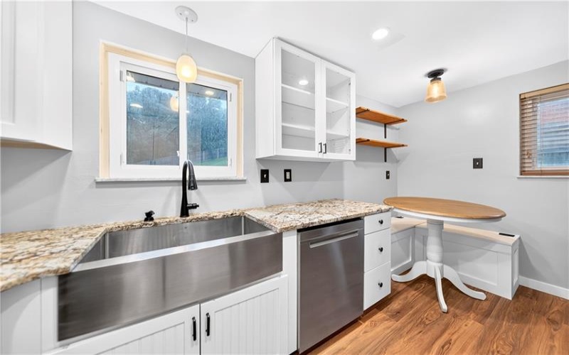 12 Corbett Ave, Irwin, 15642, 3 Bedrooms Bedrooms, 6 Rooms Rooms,1 BathroomBathrooms,Residential,For Sale,Corbett Ave,1764419