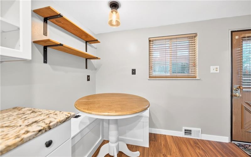 12 Corbett Ave, Irwin, 15642, 3 Bedrooms Bedrooms, 6 Rooms Rooms,1 BathroomBathrooms,Residential,For Sale,Corbett Ave,1764419