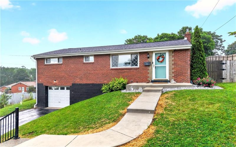 12 Corbett Ave, Irwin, 15642, 3 Bedrooms Bedrooms, 6 Rooms Rooms,1 BathroomBathrooms,Residential,For Sale,Corbett Ave,1764419