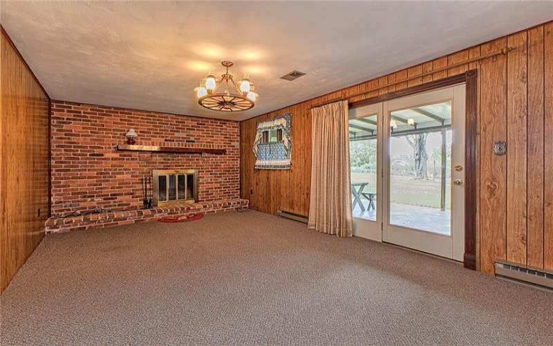112 Friendship Lane, Greensburg, 15601, 3 Bedrooms Bedrooms, 9 Rooms Rooms,2.1 BathroomsBathrooms,Residential,For Sale,Friendship Lane,1764424