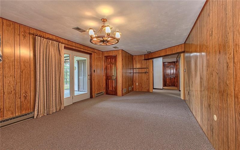 112 Friendship Lane, Greensburg, 15601, 3 Bedrooms Bedrooms, 9 Rooms Rooms,2.1 BathroomsBathrooms,Residential,For Sale,Friendship Lane,1764424