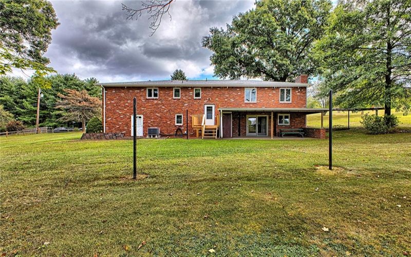 112 Friendship Lane, Greensburg, 15601, 3 Bedrooms Bedrooms, 9 Rooms Rooms,2.1 BathroomsBathrooms,Residential,For Sale,Friendship Lane,1764424