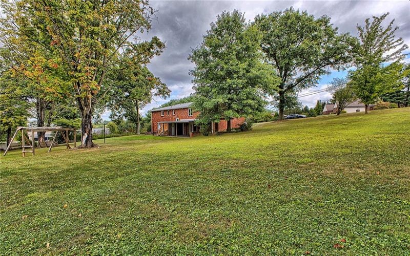 112 Friendship Lane, Greensburg, 15601, 3 Bedrooms Bedrooms, 9 Rooms Rooms,2.1 BathroomsBathrooms,Residential,For Sale,Friendship Lane,1764424