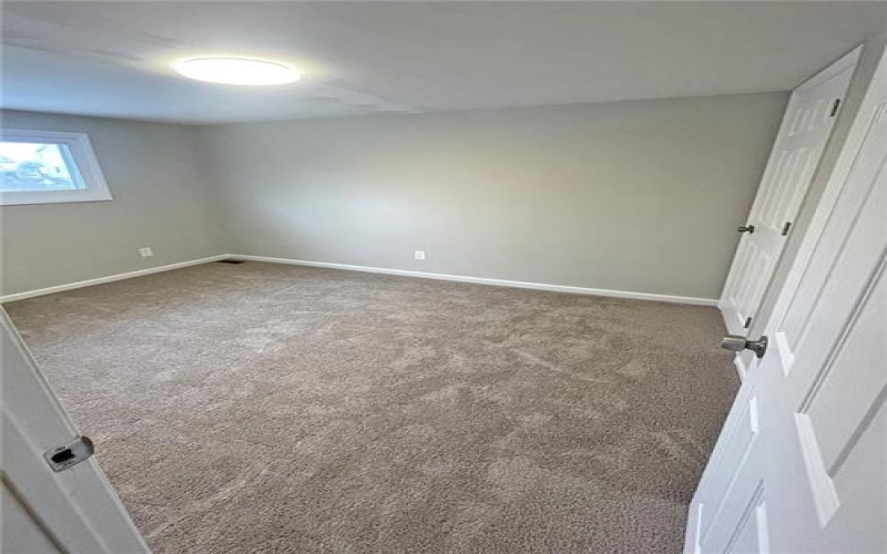 401-403 Georgetown Road, Lawrence, 15055, ,Multi-unit,For Sale,Georgetown Road,1764438