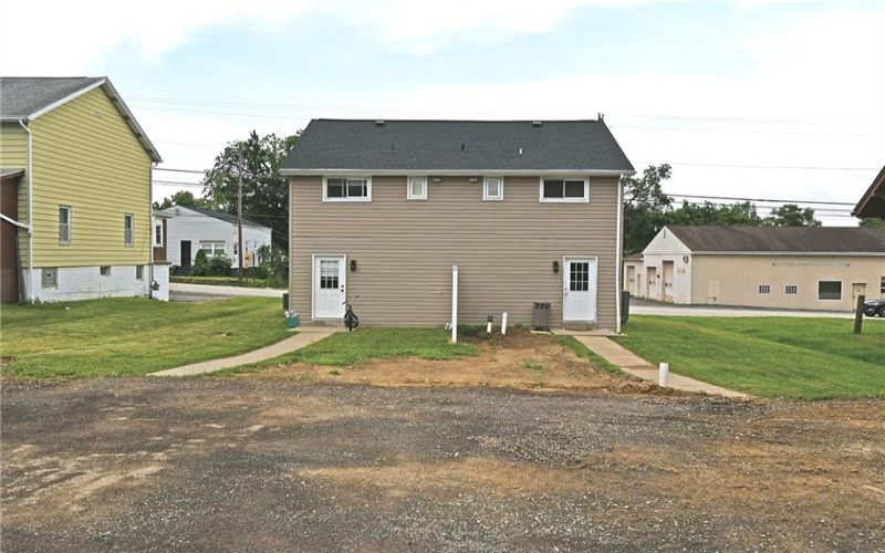 401-403 Georgetown Road, Lawrence, 15055, ,Multi-unit,For Sale,Georgetown Road,1764438