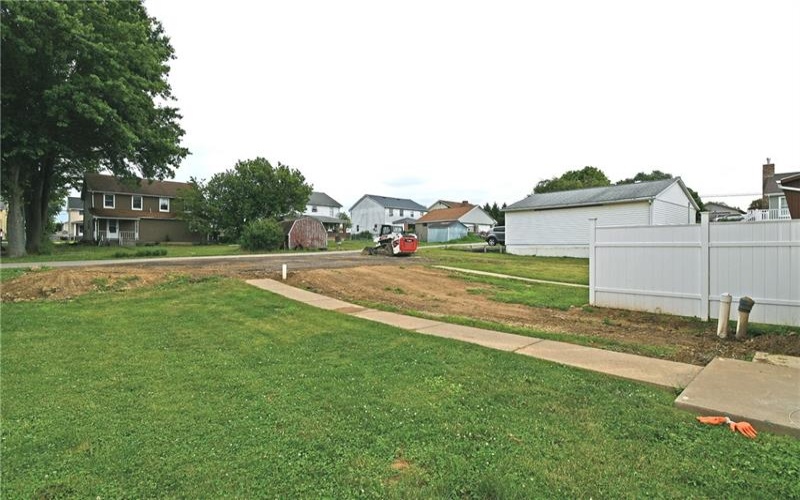 401-403 Georgetown Road, Lawrence, 15055, ,Multi-unit,For Sale,Georgetown Road,1764438