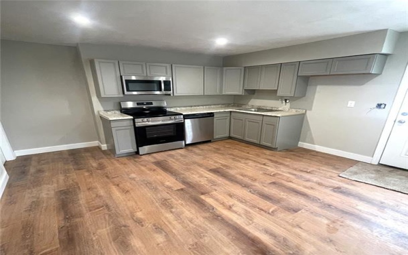 401-403 Georgetown Road, Lawrence, 15055, ,Multi-unit,For Sale,Georgetown Road,1764438