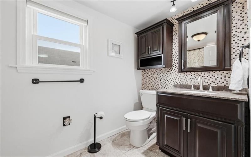 120 Oregon AVENUE, Vandergrift, 15690, 5 Bedrooms Bedrooms, ,3 BathroomsBathrooms,Residential,For Sale,Oregon,1764442