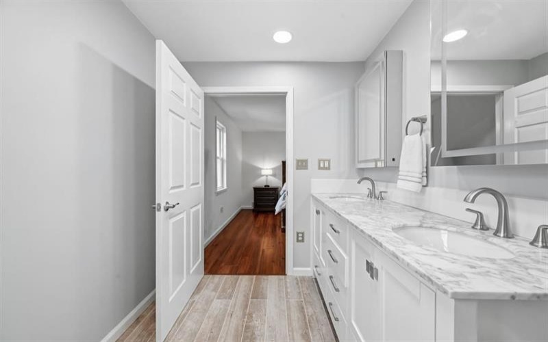 120 Oregon AVENUE, Vandergrift, 15690, 5 Bedrooms Bedrooms, ,3 BathroomsBathrooms,Residential,For Sale,Oregon,1764442