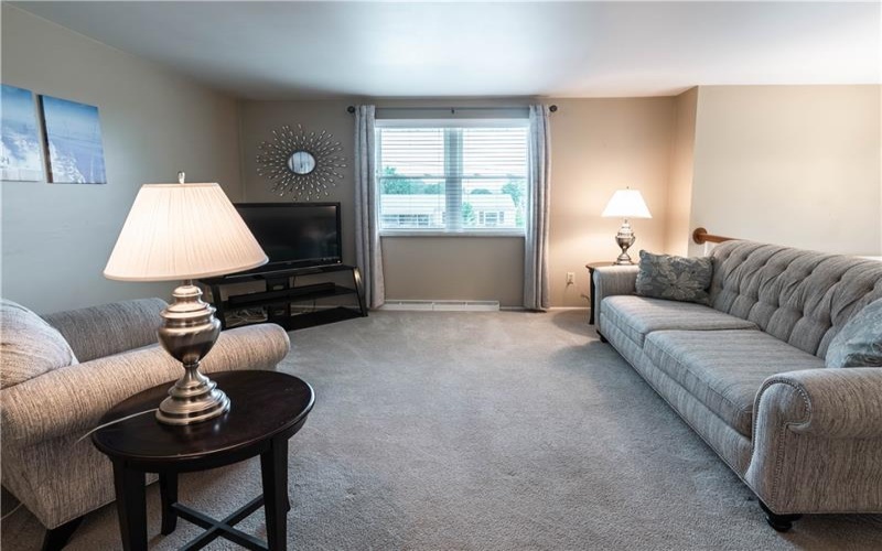 3139 New Hampshire Dr, New Kensington, 15068, 3 Bedrooms Bedrooms, 8 Rooms Rooms,1.1 BathroomsBathrooms,Residential,For Sale,New Hampshire Dr,1764455