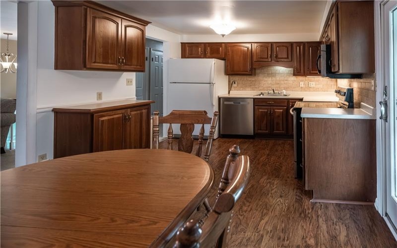 3139 New Hampshire Dr, New Kensington, 15068, 3 Bedrooms Bedrooms, 8 Rooms Rooms,1.1 BathroomsBathrooms,Residential,For Sale,New Hampshire Dr,1764455