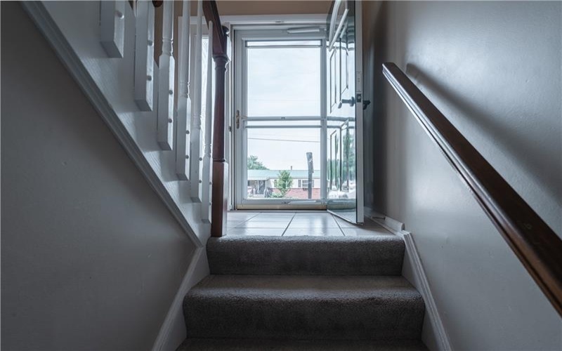 3139 New Hampshire Dr, New Kensington, 15068, 3 Bedrooms Bedrooms, 8 Rooms Rooms,1.1 BathroomsBathrooms,Residential,For Sale,New Hampshire Dr,1764455