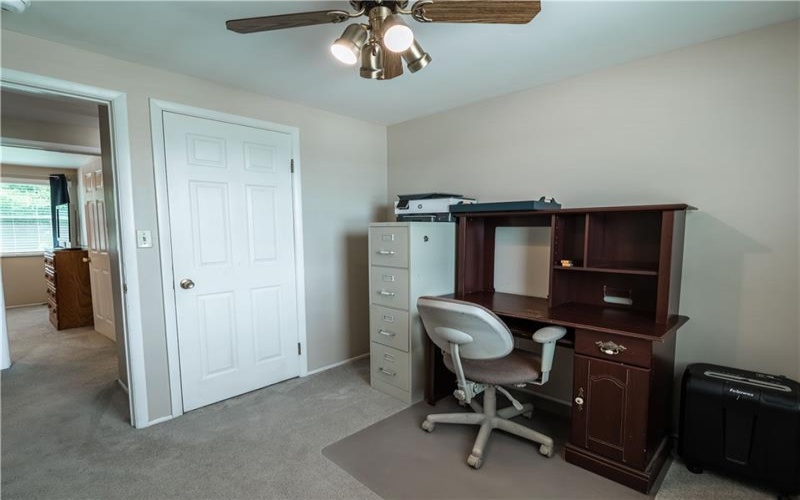 3139 New Hampshire Dr, New Kensington, 15068, 3 Bedrooms Bedrooms, 8 Rooms Rooms,1.1 BathroomsBathrooms,Residential,For Sale,New Hampshire Dr,1764455