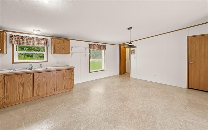108 Chalk Hill Ohiopyle Rd, Ohiopyle, 15470, 3 Bedrooms Bedrooms, 6 Rooms Rooms,2 BathroomsBathrooms,Residential,For Sale,Chalk Hill Ohiopyle Rd,1764481