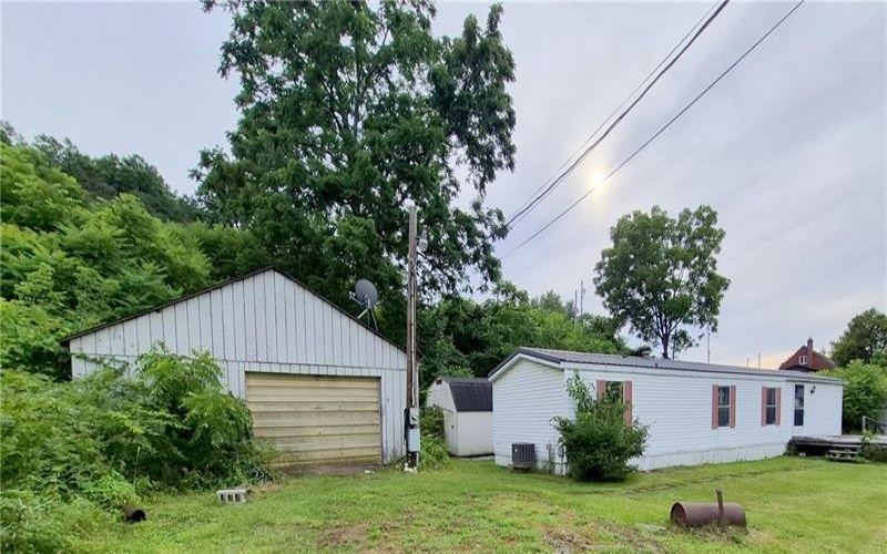 3120 Bratkovich Road, Claridge, 15623, 2 Bedrooms Bedrooms, ,1 BathroomBathrooms,Residential,For Sale,Bratkovich Road,1764522