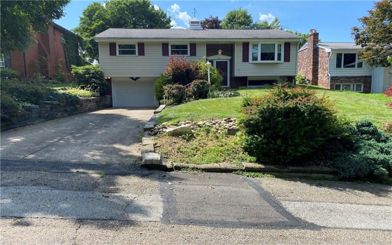 1617 Fairmont St., New Kensington, 15068, 3 Bedrooms Bedrooms, 8 Rooms Rooms,1.1 BathroomsBathrooms,Residential,For Sale,Fairmont St.,1764524
