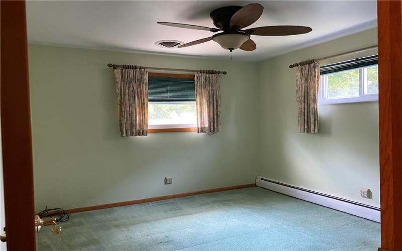 1617 Fairmont St., New Kensington, 15068, 3 Bedrooms Bedrooms, 8 Rooms Rooms,1.1 BathroomsBathrooms,Residential,For Sale,Fairmont St.,1764524