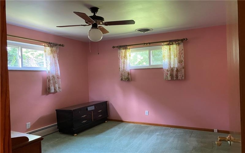 1617 Fairmont St., New Kensington, 15068, 3 Bedrooms Bedrooms, 8 Rooms Rooms,1.1 BathroomsBathrooms,Residential,For Sale,Fairmont St.,1764524