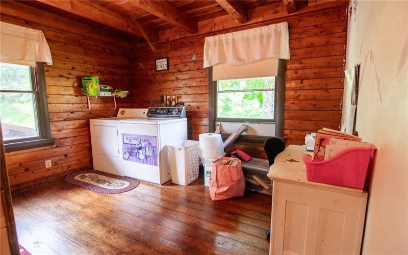 433 White School Road, Greensburg, 15601, 3 Bedrooms Bedrooms, ,1.1 BathroomsBathrooms,Residential,For Sale,White School Road,1764543