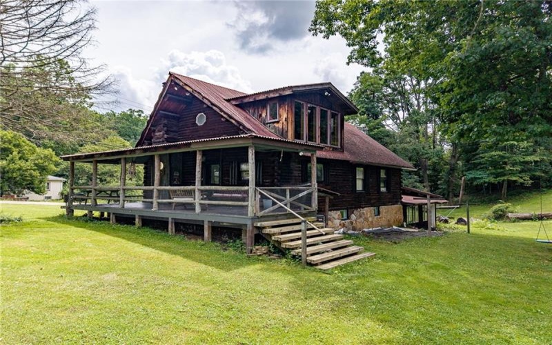 433 White School Road, Greensburg, 15601, 3 Bedrooms Bedrooms, ,1.1 BathroomsBathrooms,Residential,For Sale,White School Road,1764543