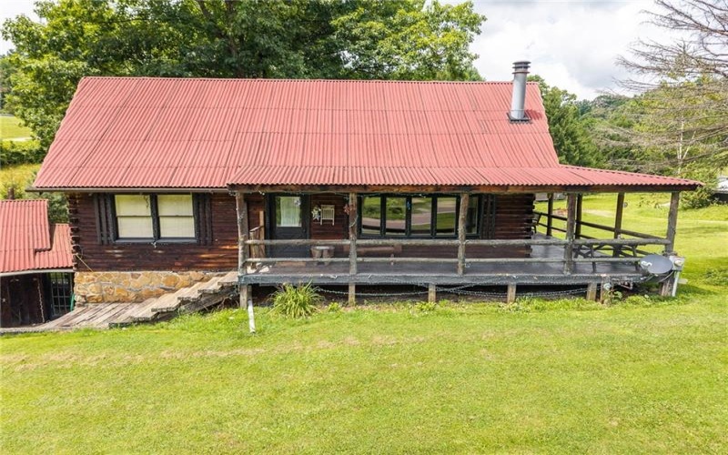 433 White School Road, Greensburg, 15601, 3 Bedrooms Bedrooms, ,1.1 BathroomsBathrooms,Residential,For Sale,White School Road,1764543