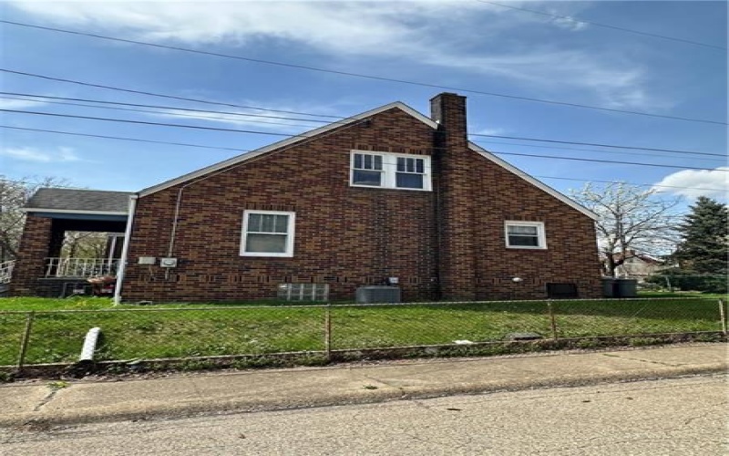 745 Anderson St, New Kensington, 15068, ,Multi-unit,For Sale,Anderson St,1764551