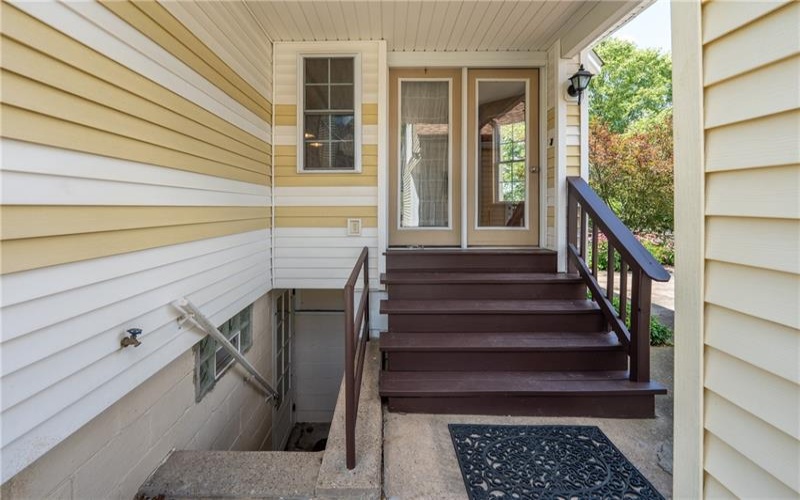 720 Highland Ave, Latrobe, 15650, 3 Bedrooms Bedrooms, 6 Rooms Rooms,2 BathroomsBathrooms,Residential,For Sale,Highland Ave,1764552