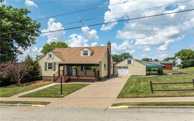 720 Highland Ave, Latrobe, 15650, 3 Bedrooms Bedrooms, 6 Rooms Rooms,2 BathroomsBathrooms,Residential,For Sale,Highland Ave,1764552