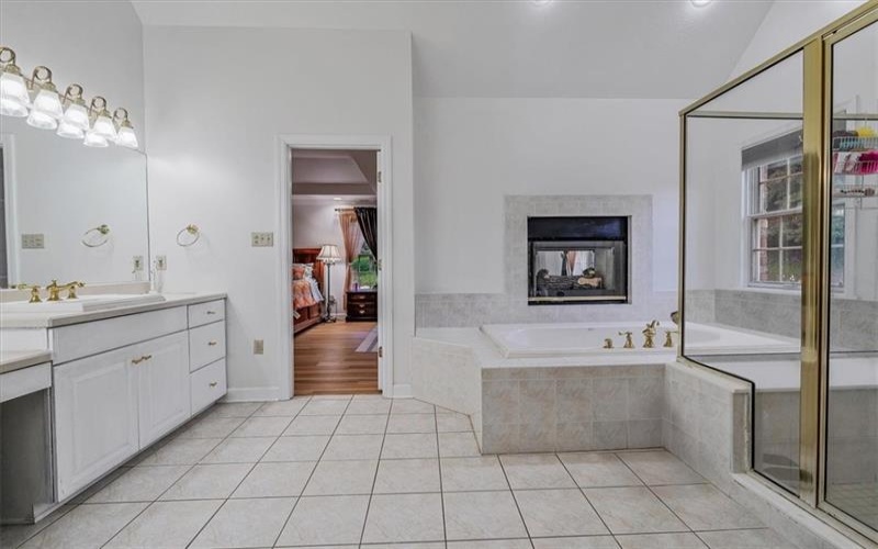 3513 Lashan Dr, Murrysville, 15668, 6 Bedrooms Bedrooms, 13 Rooms Rooms,5.1 BathroomsBathrooms,Residential,For Sale,Lashan Dr,1764580