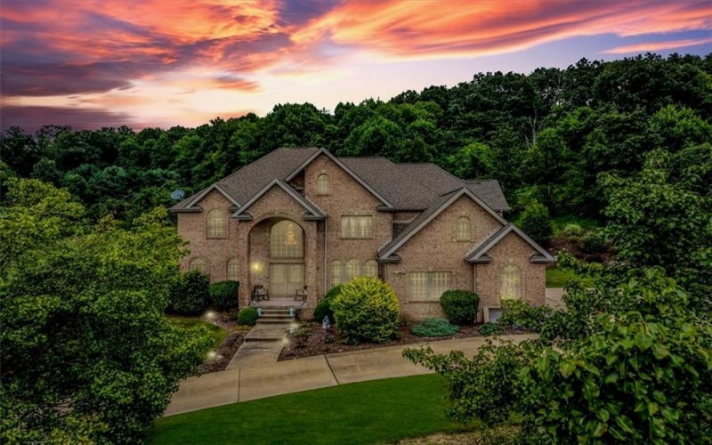 3513 Lashan Dr, Murrysville, 15668, 6 Bedrooms Bedrooms, 13 Rooms Rooms,5.1 BathroomsBathrooms,Residential,For Sale,Lashan Dr,1764580