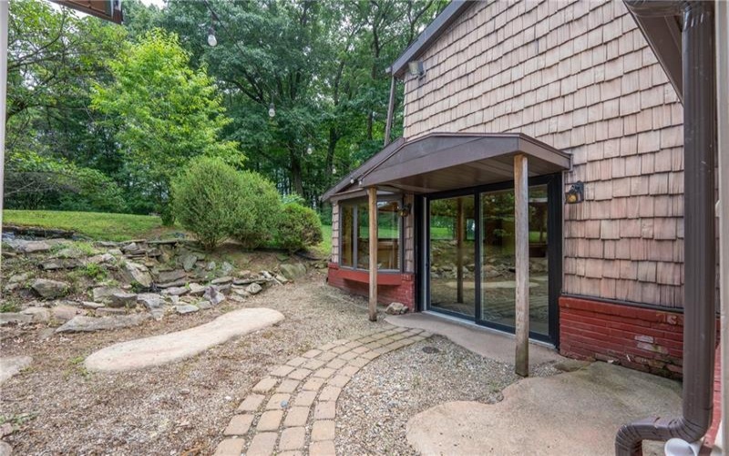 2851 State Route 981, New Alexandria, 15670, 4 Bedrooms Bedrooms, ,2 BathroomsBathrooms,Residential,For Sale,State Route 981,1764586