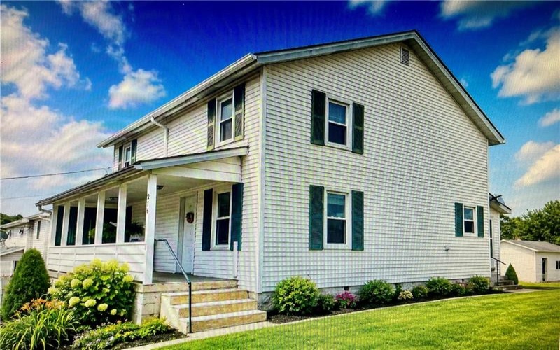 216 Prisani Street, Greensburg, 15690, 4 Bedrooms Bedrooms, 8 Rooms Rooms,2 BathroomsBathrooms,Residential,For Sale,Prisani Street,1764613