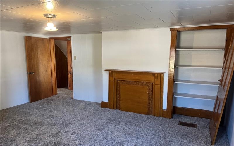 216 Prisani Street, Greensburg, 15690, 4 Bedrooms Bedrooms, 8 Rooms Rooms,2 BathroomsBathrooms,Residential,For Sale,Prisani Street,1764613