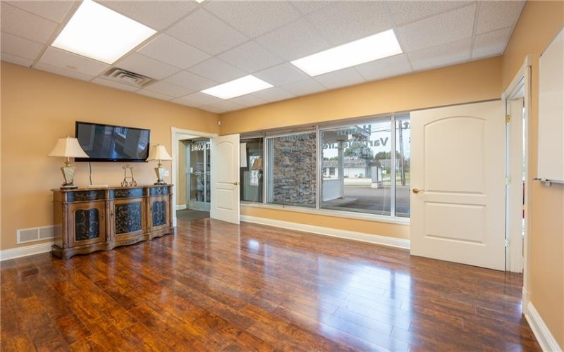 2840 Ligonier St, Latrobe, 15650, ,Commercial-industrial-business,For Sale,Ligonier St,1764643