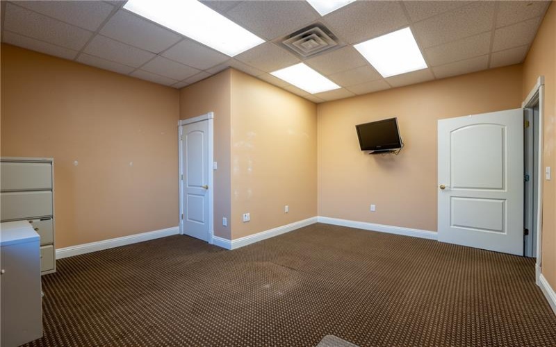2840 Ligonier St, Latrobe, 15650, ,Commercial-industrial-business,For Sale,Ligonier St,1764643