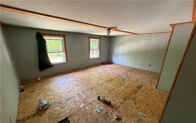 460 Braznell Concrete Rd, Grindstone, 15442, 5 Bedrooms Bedrooms, ,2 BathroomsBathrooms,Residential,For Sale,Braznell Concrete Rd,1764644