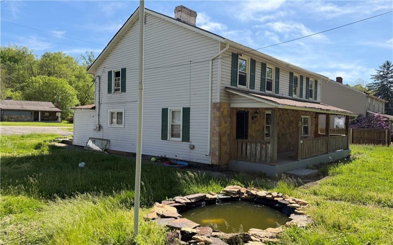 460 Braznell Concrete Rd, Grindstone, 15442, 5 Bedrooms Bedrooms, ,2 BathroomsBathrooms,Residential,For Sale,Braznell Concrete Rd,1764644