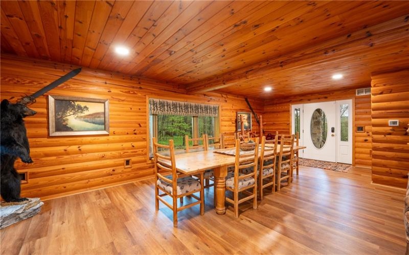 138 Fern Mountain Rd, Jones Mills, 15646, 6 Bedrooms Bedrooms, ,7 BathroomsBathrooms,Residential,For Sale,Fern Mountain Rd,1764650