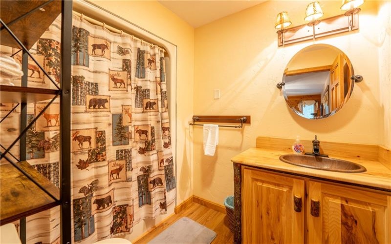 138 Fern Mountain Rd, Jones Mills, 15646, 6 Bedrooms Bedrooms, ,7 BathroomsBathrooms,Residential,For Sale,Fern Mountain Rd,1764650