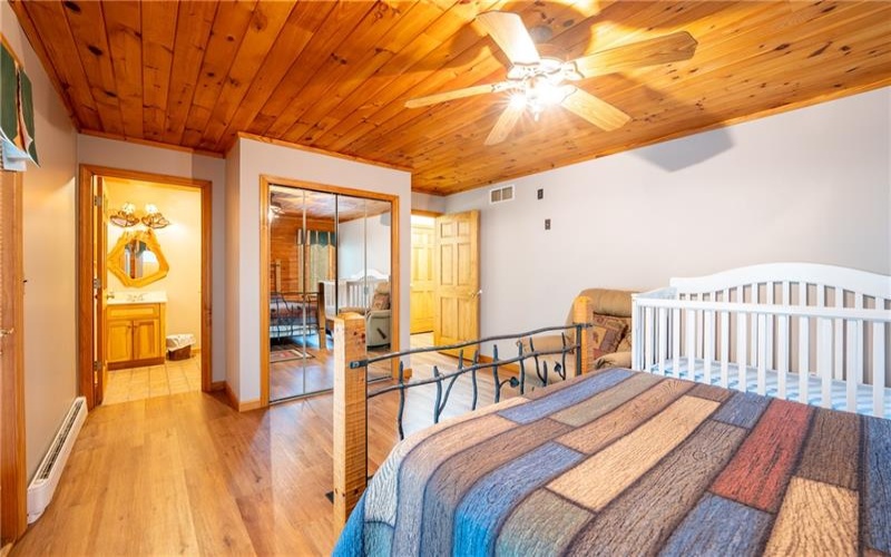 138 Fern Mountain Rd, Jones Mills, 15646, 6 Bedrooms Bedrooms, ,7 BathroomsBathrooms,Residential,For Sale,Fern Mountain Rd,1764650