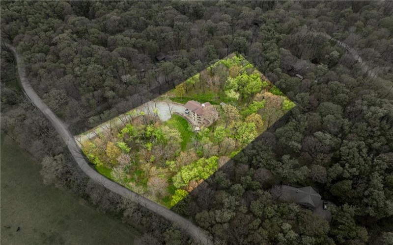 138 Fern Mountain Rd, Jones Mills, 15646, 6 Bedrooms Bedrooms, ,7 BathroomsBathrooms,Residential,For Sale,Fern Mountain Rd,1764650