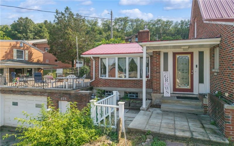 423 Huntingdon Rd, Yukon, 15698, 3 Bedrooms Bedrooms, 11 Rooms Rooms,2.1 BathroomsBathrooms,Residential,For Sale,Huntingdon Rd,1764660