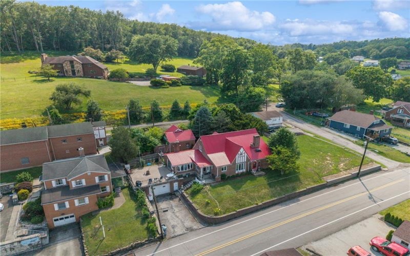 423 Huntingdon Rd, Yukon, 15698, 3 Bedrooms Bedrooms, 11 Rooms Rooms,2.1 BathroomsBathrooms,Residential,For Sale,Huntingdon Rd,1764660